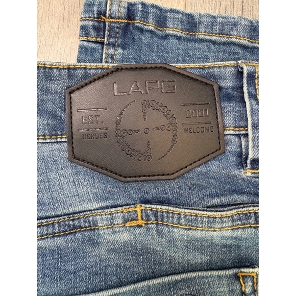 **** LAPG Terrain Flex Straight Fit Deep Dyed Denim Jeans NWT - 34 X 32 - Picture 7 of 9